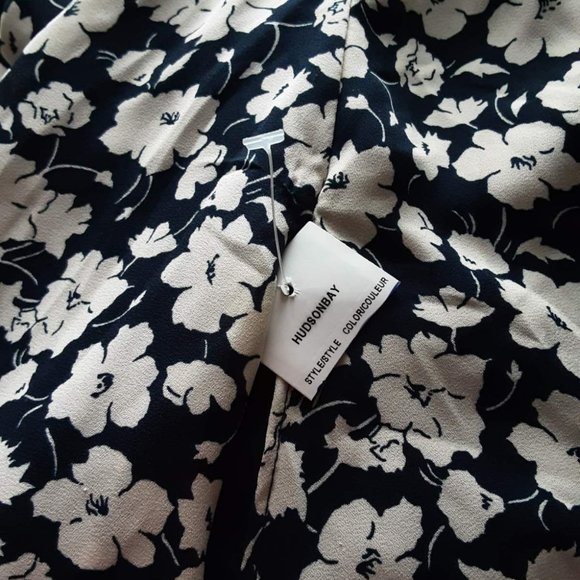 New with Tag Ralph Lauren Navy Floral Cold Shoulder Dress Size 10 - Picture 10 of 10